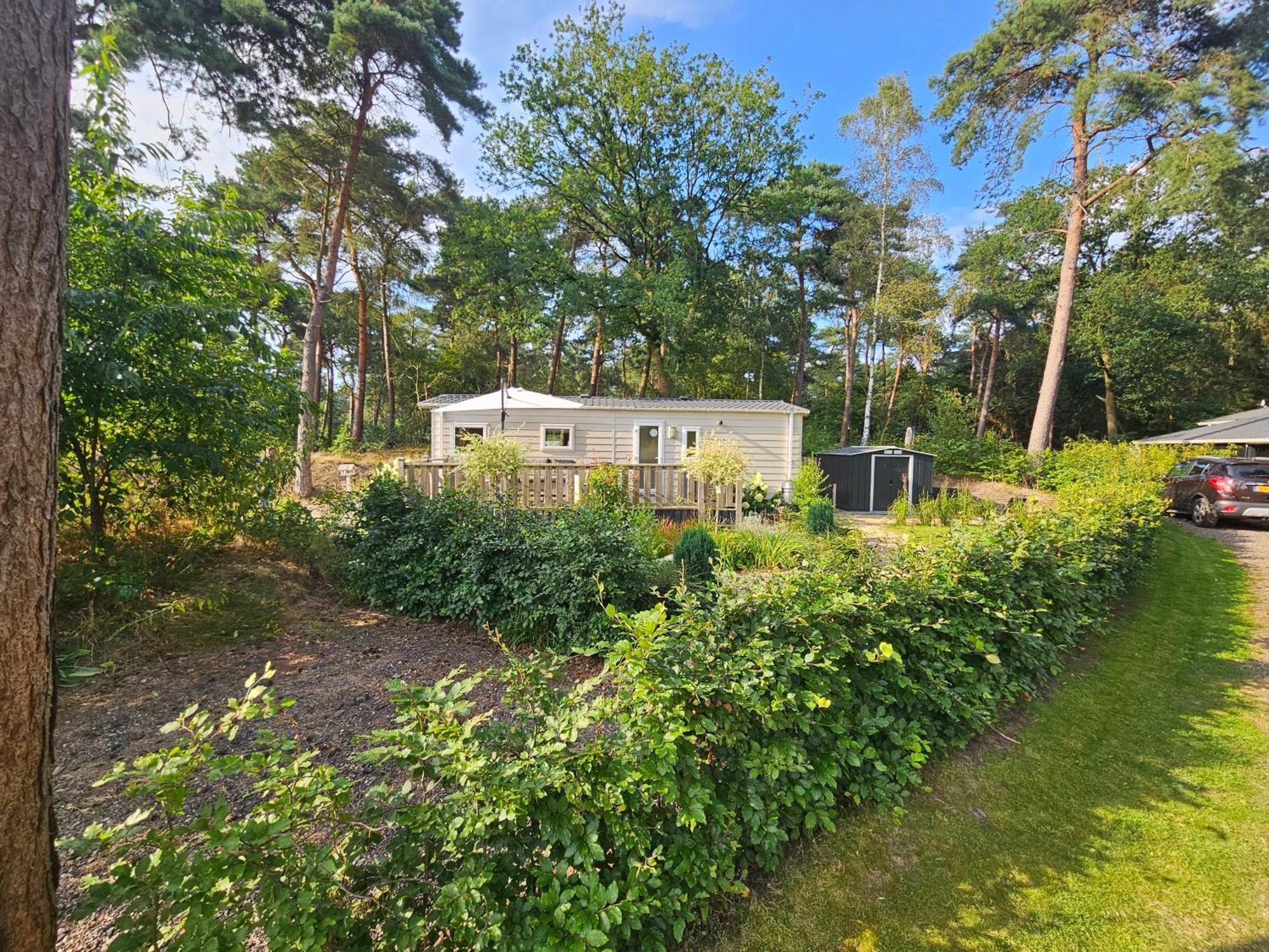 Luxe 4 Persoons Chalet Op 5 Sterren Camping Raalte Bagian luar foto
